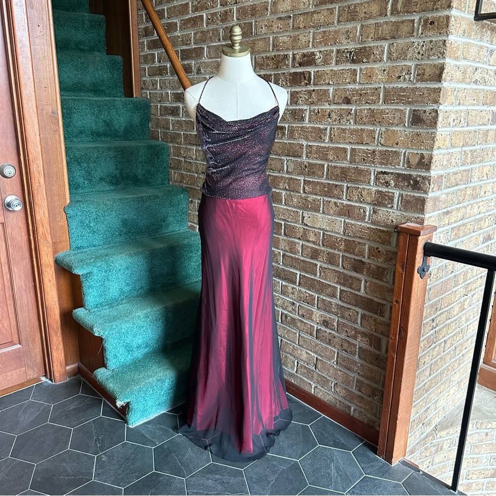 VTG 90s Sparkly 2 Pc Lace Up Back Cowl Neck Top & Mesh Overlay Skirt Formal Set
